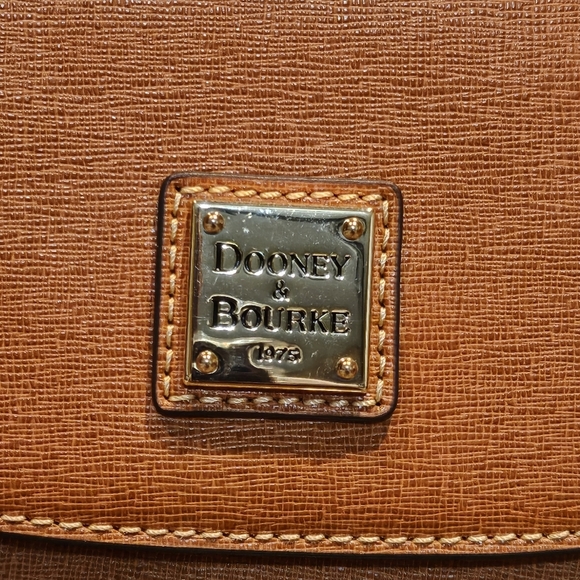 Dooney & Bourke Emerson Saddle Leather Crossbody Bag New - Picture 4 of 8
